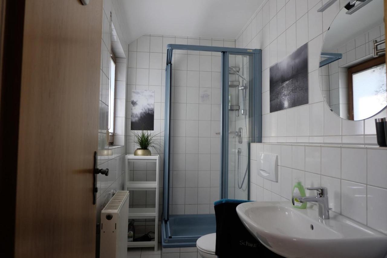 Schwarzwild - Ferienwohnung Und Ferienzimmer Baiersbronn Ngoại thất bức ảnh