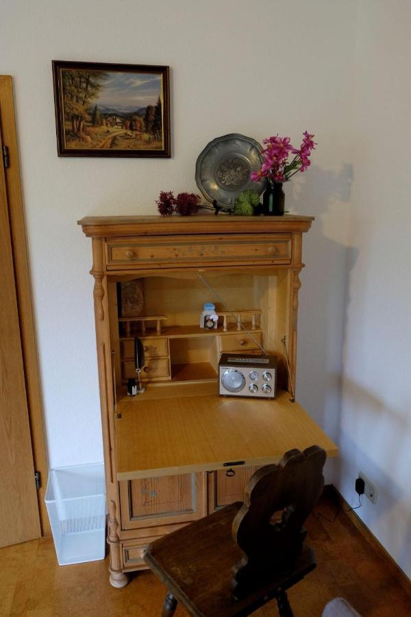 Schwarzwild - Ferienwohnung Und Ferienzimmer Baiersbronn Ngoại thất bức ảnh
